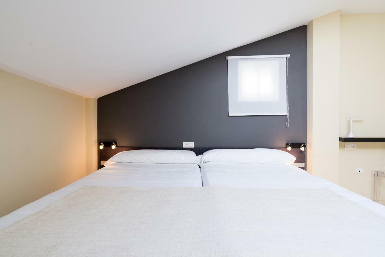 Gr3-Renovated Apt Next To Old Town With Cozy Terrace Apartment Malaga Luaran gambar